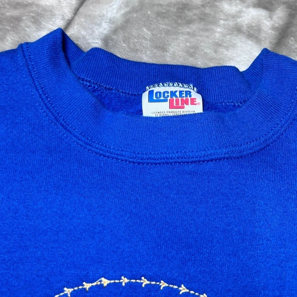 Vintage Holiday Embroidered Birdhouse Sweatshirt Womens XXL Blue Christmas Cozy - Picture 6 of 10